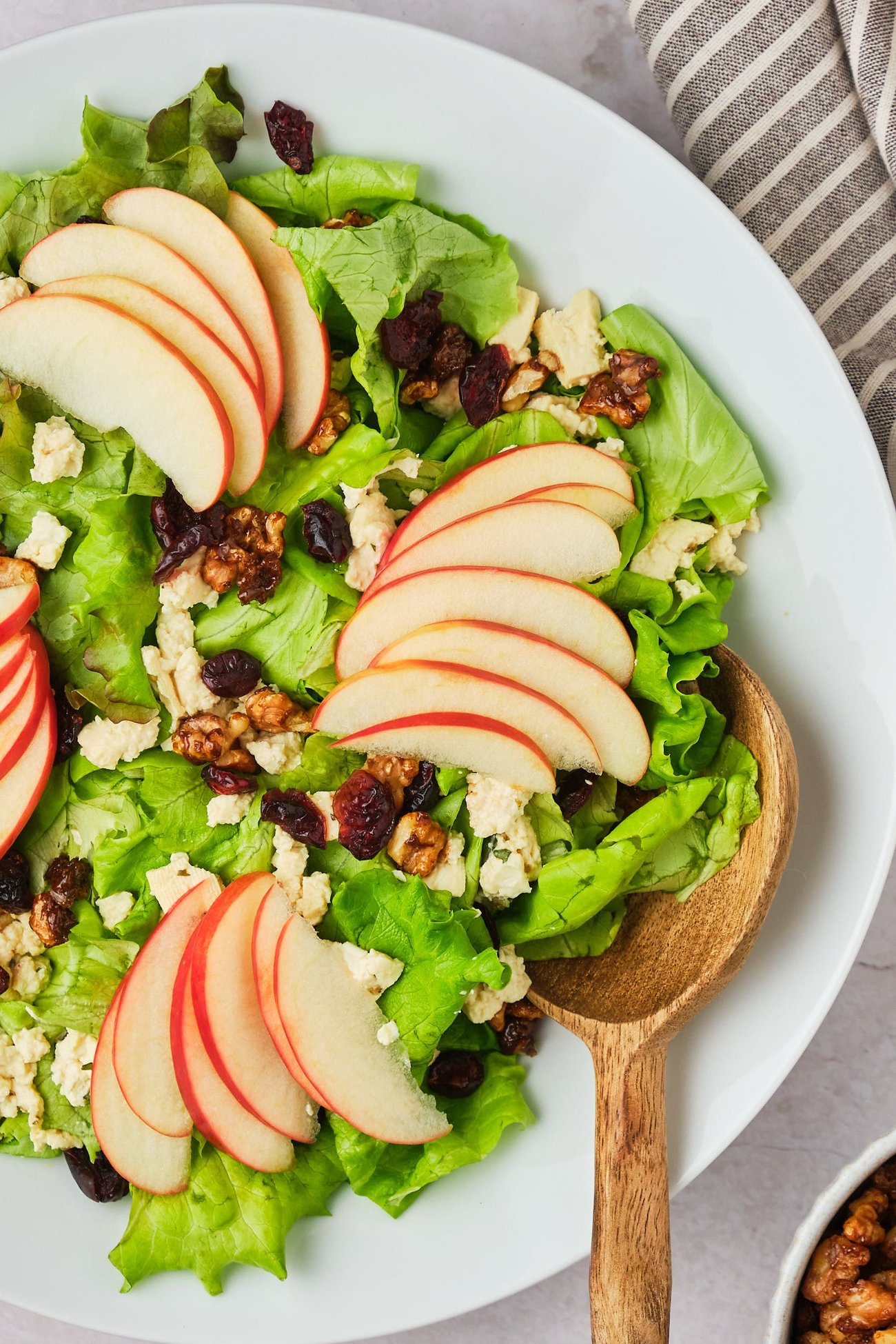 Apple walnut salad with vegan feta